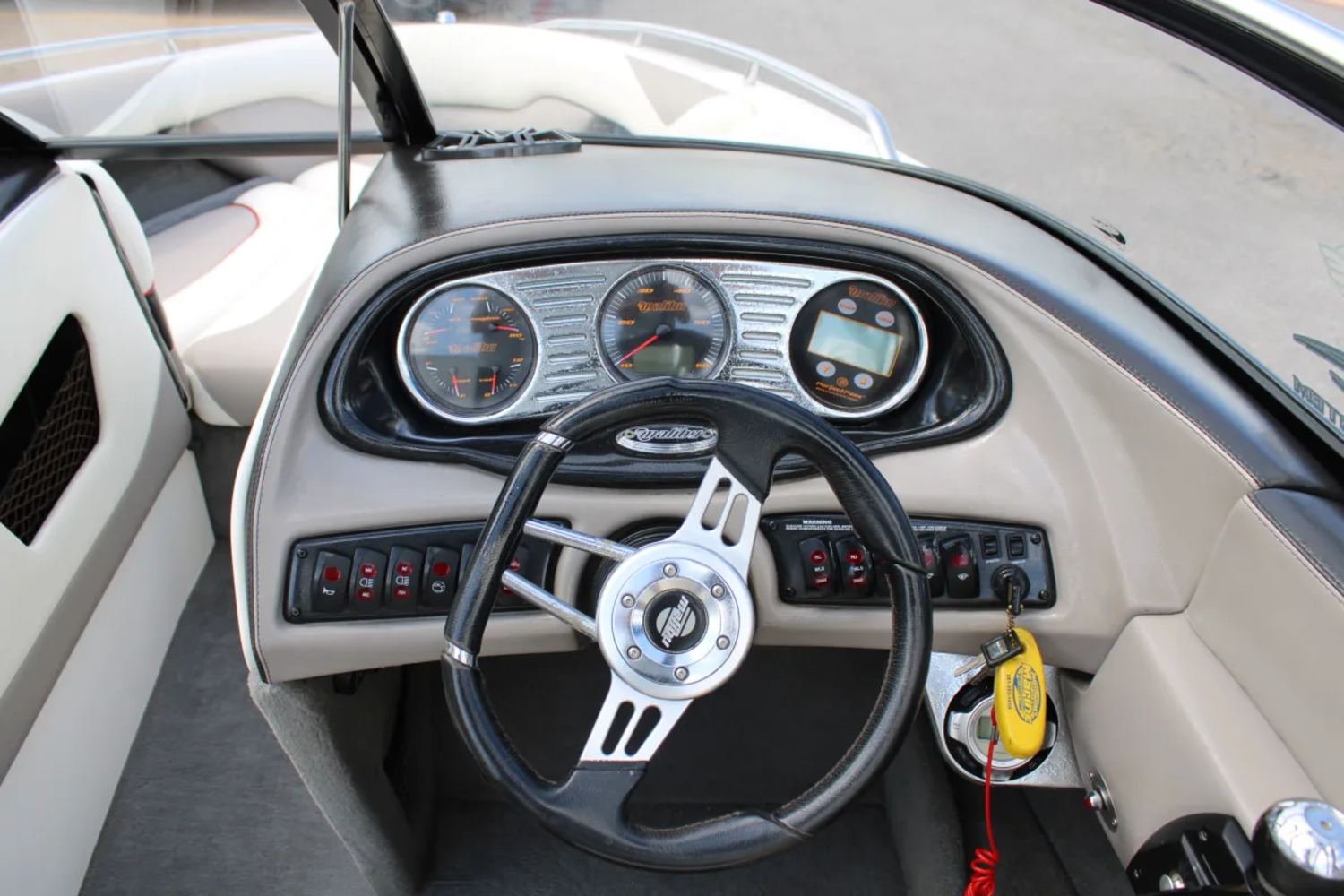 2005 Malibu 21 VLX