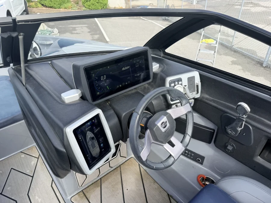 2020-malibu-wakesetter-23-lsv-140636-image6.webp