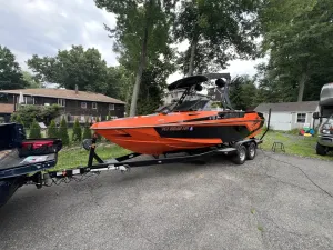 2019-axis-t23-140639-image11.webp