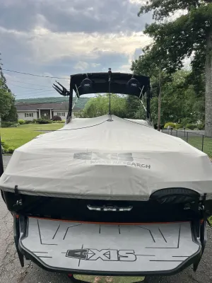 2019-axis-t23-140639-image13.webp