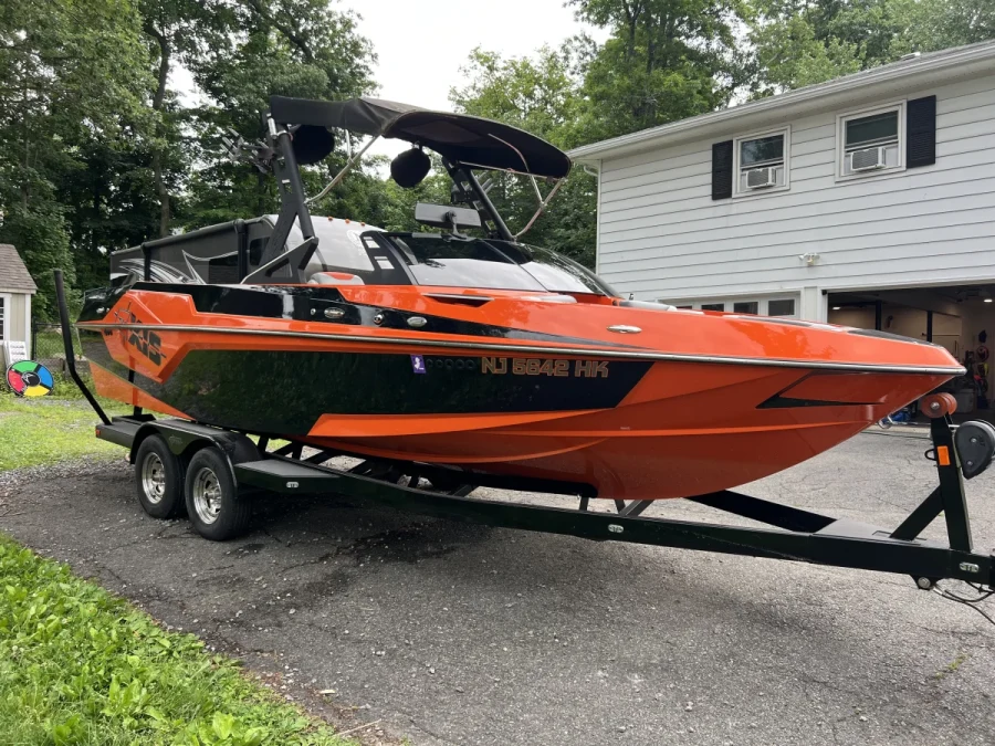 2019-axis-t23-140639-image5.webp