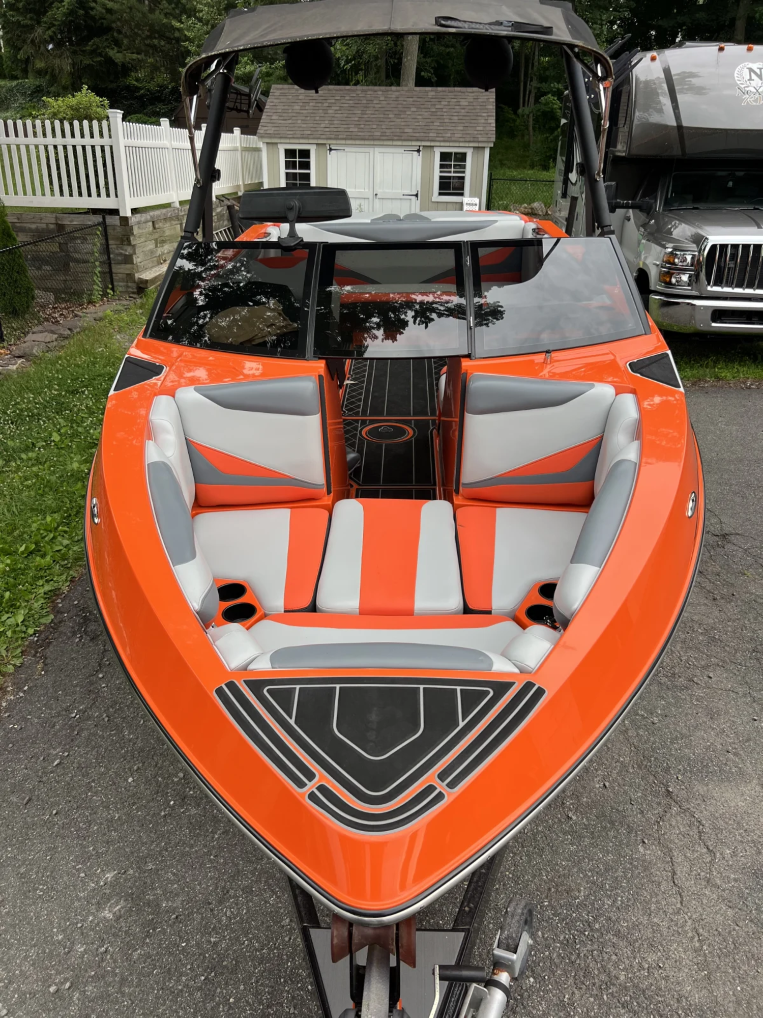2019 Axis Boats T23