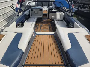 2015-nautique-g25-140640-image2.webp