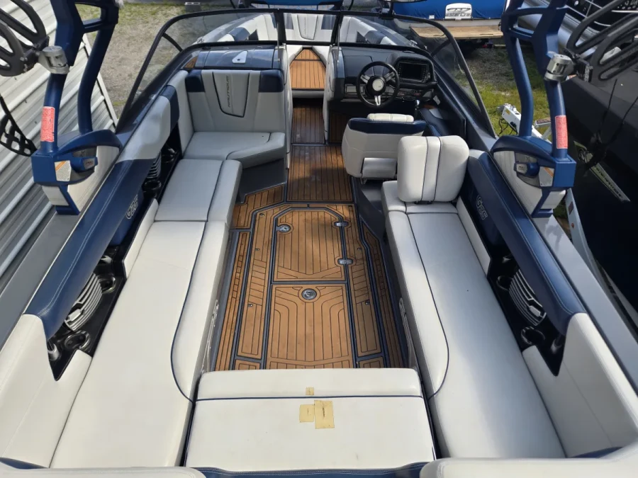 2015-nautique-g25-140640-image7.webp