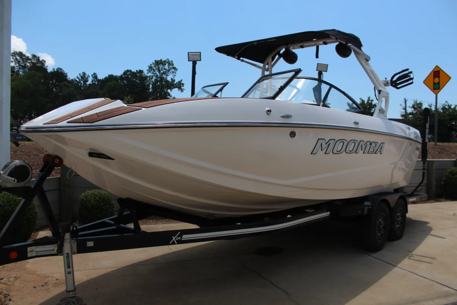2023 Moomba Mojo