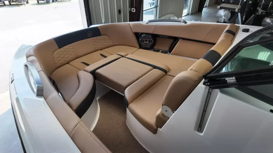 2022-mastercraft-x26-140660-image23