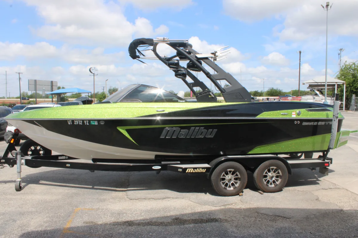 2017 Malibu 23 LSV