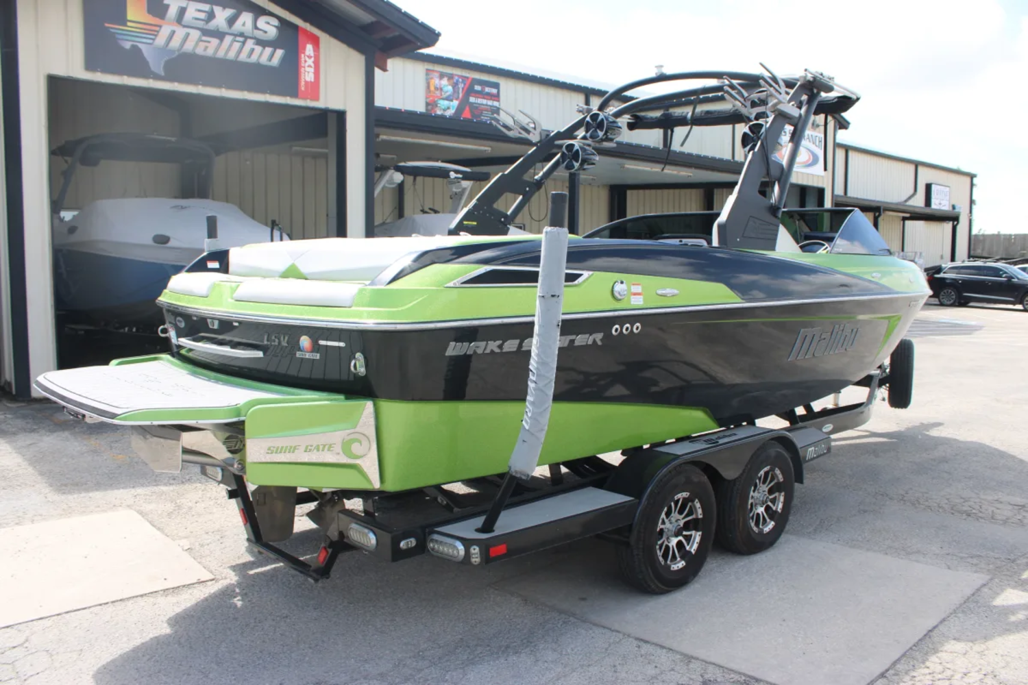2017 Malibu 23 LSV