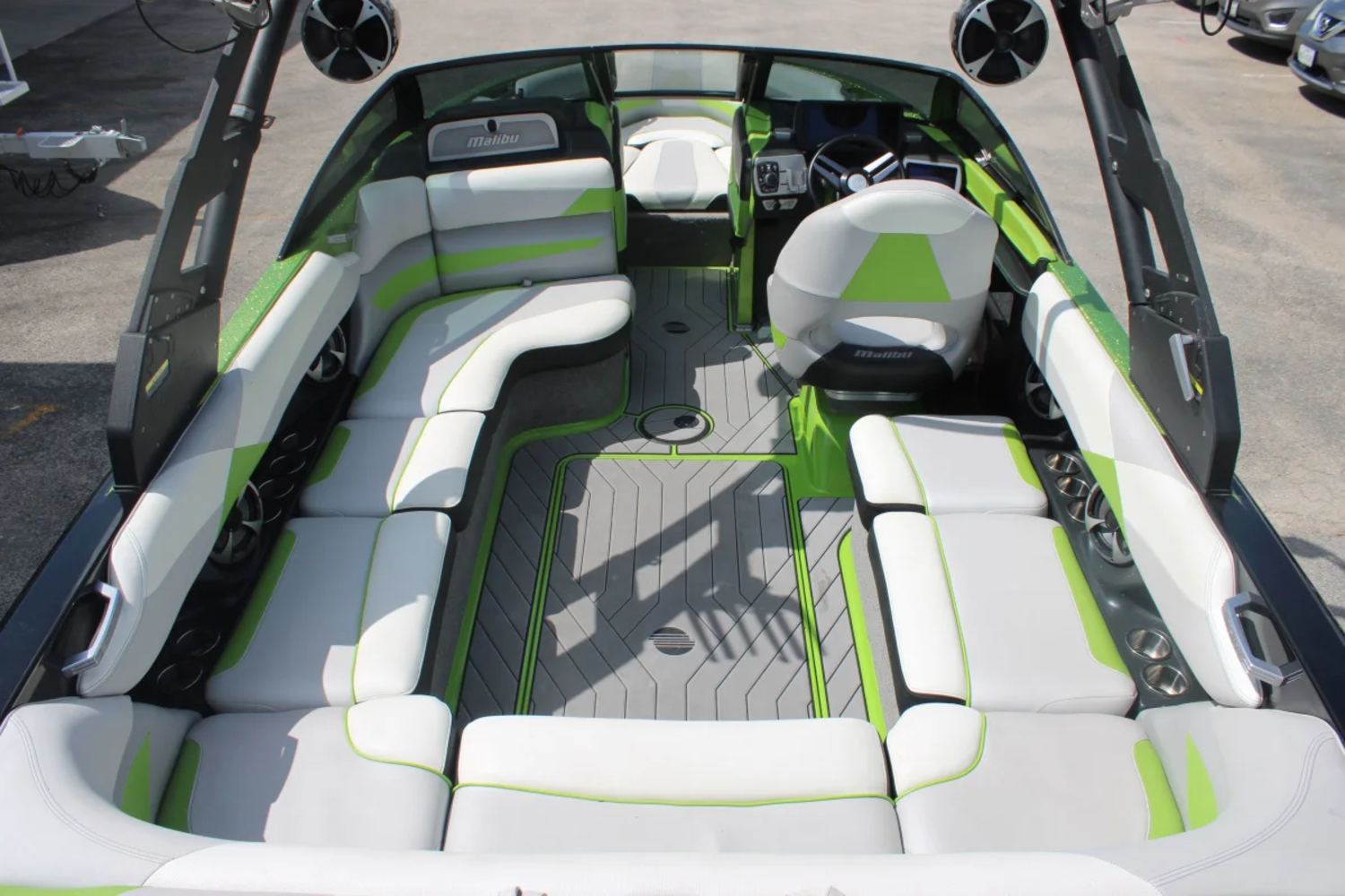 2017 Malibu 23 LSV