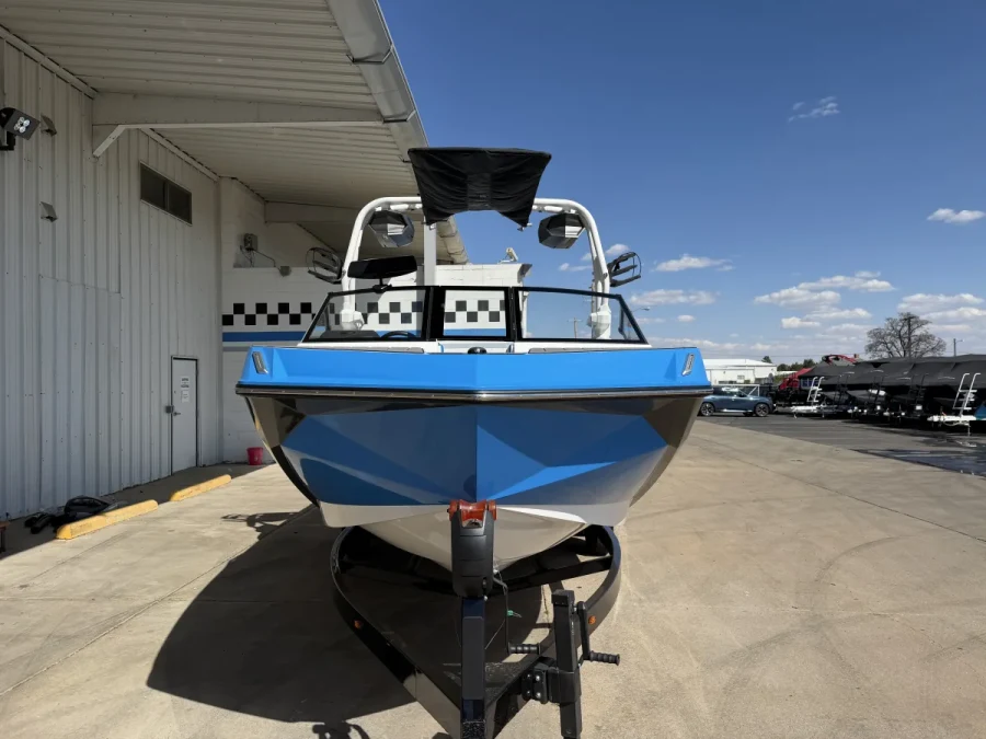 2025-nautique-gs24-140671-image3.webp