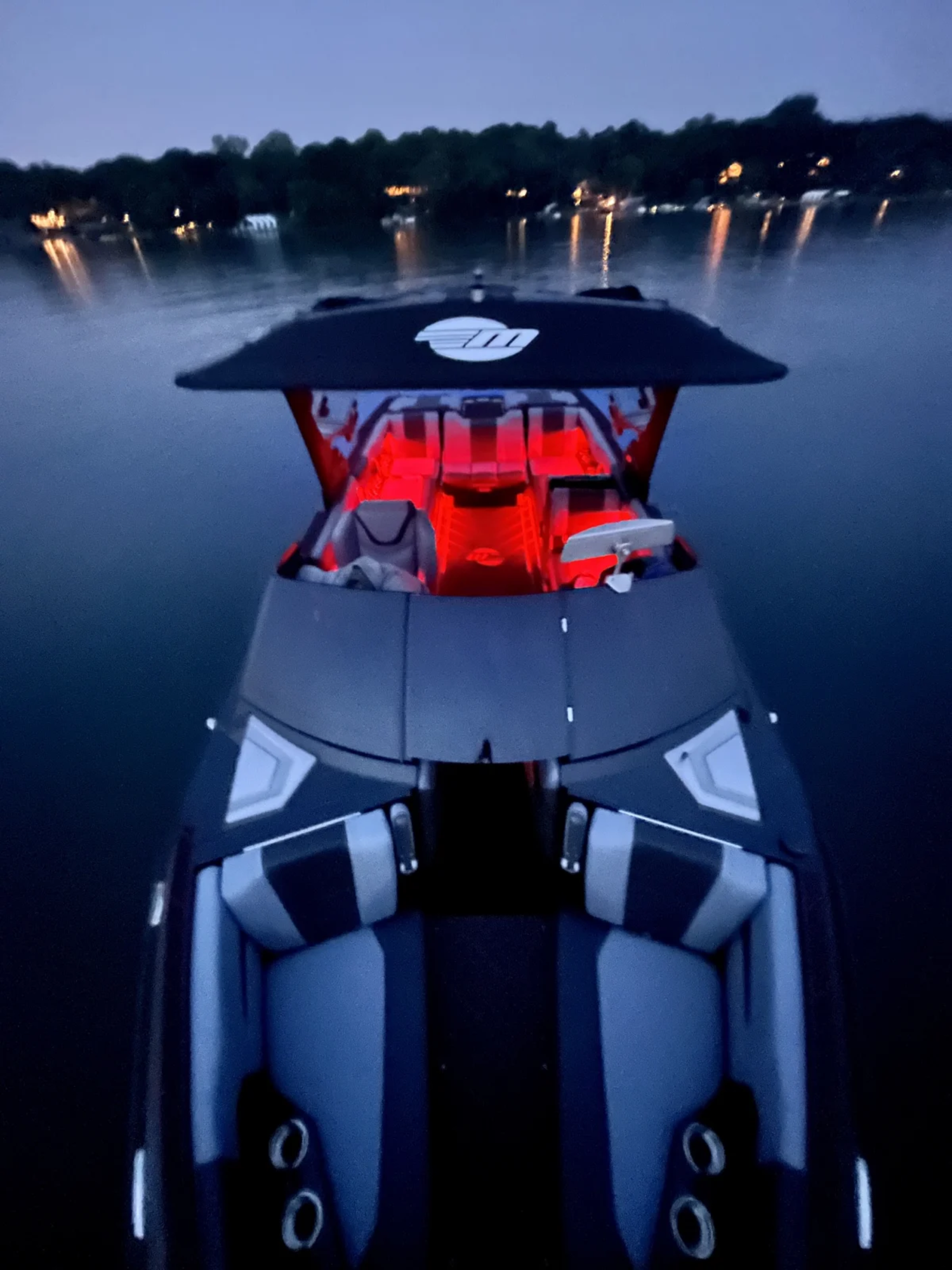 Loaded 2023 Malibu Wakesetter 26 LSV - LT4 Supercharged 607 HP - LT 200 Freshwater Hours