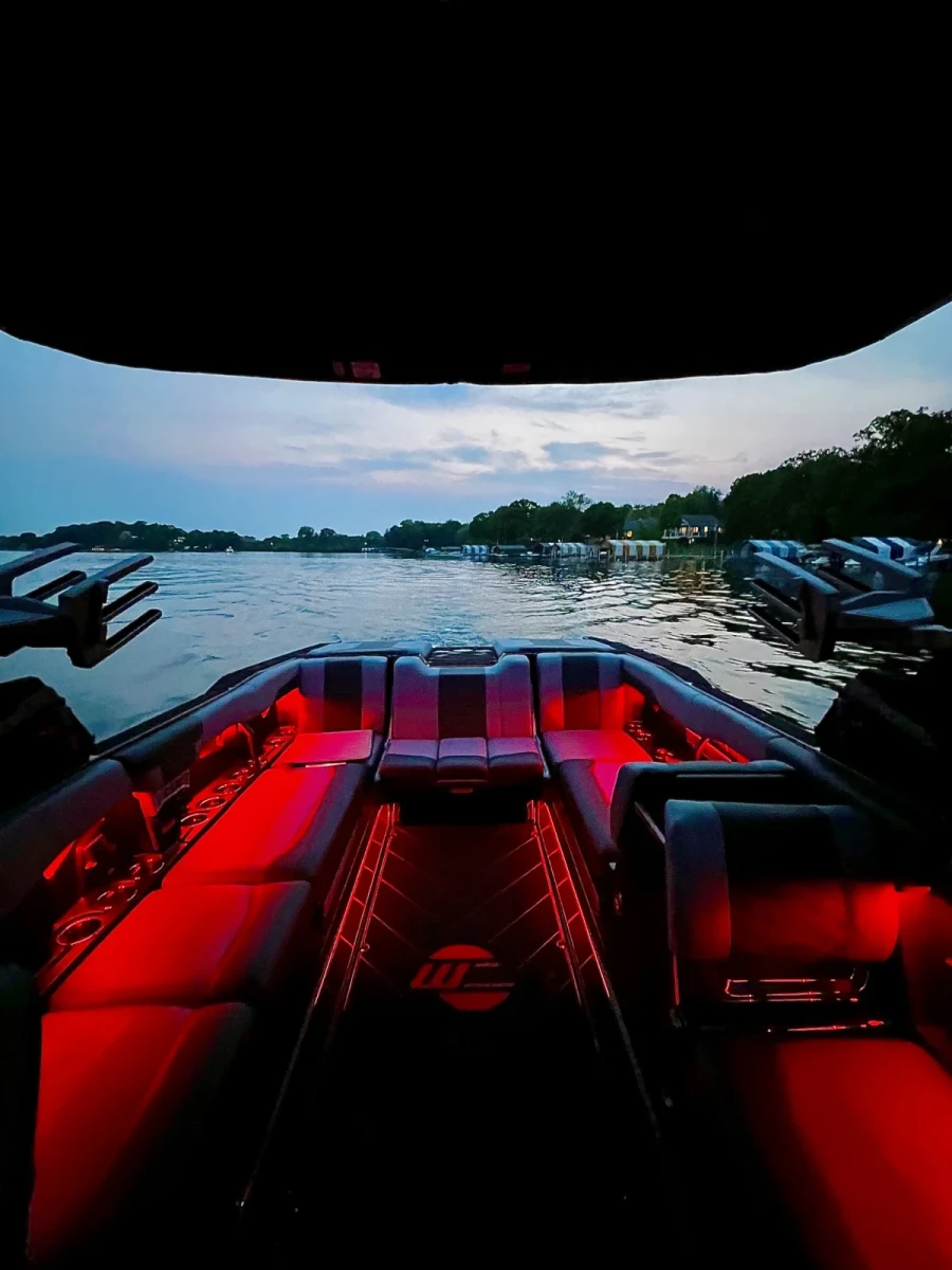 2023-malibu-wakesetter-26-lsv-140680-image7.webp