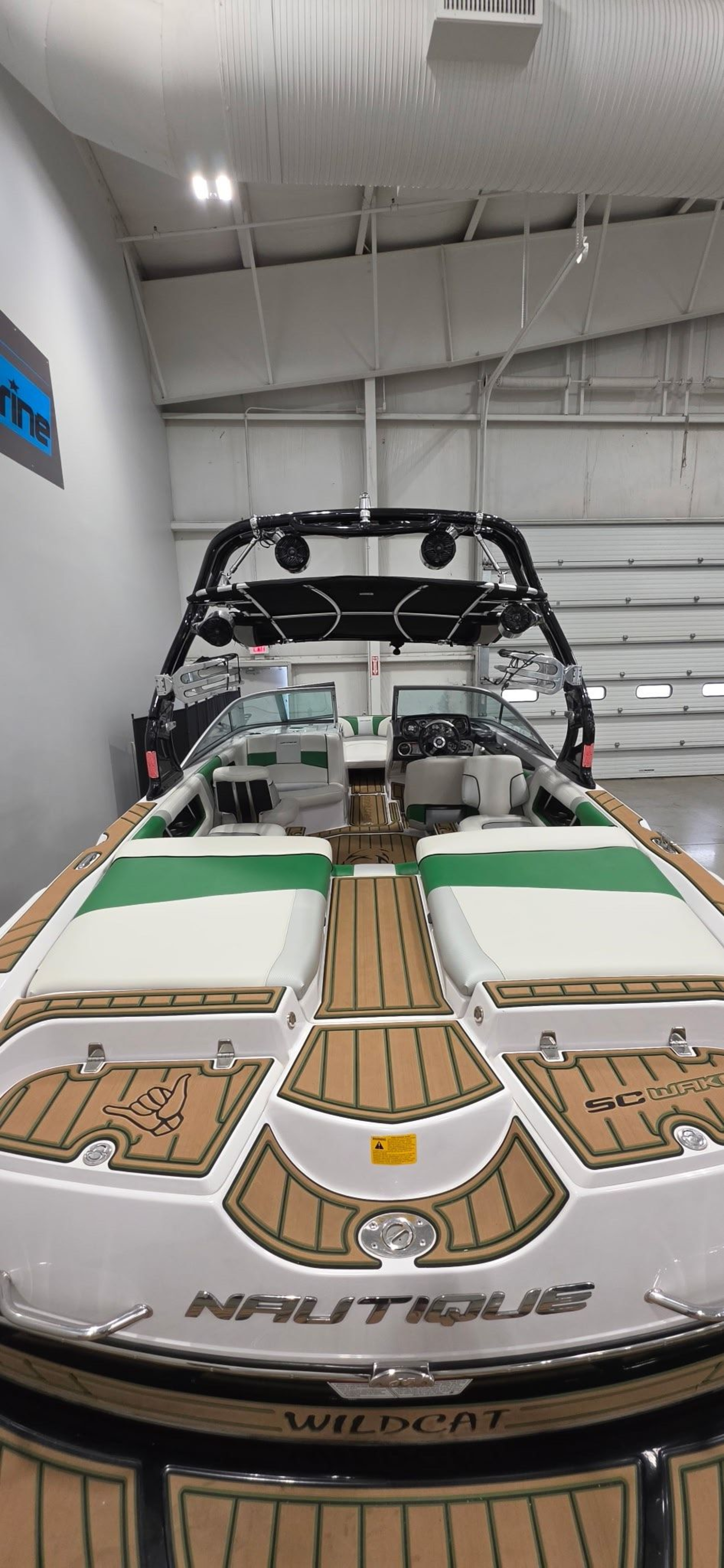 2009 Nautique 230 TE