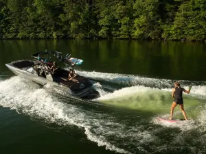 2020-malibu-wakesetter-22-mxz-140700-image1