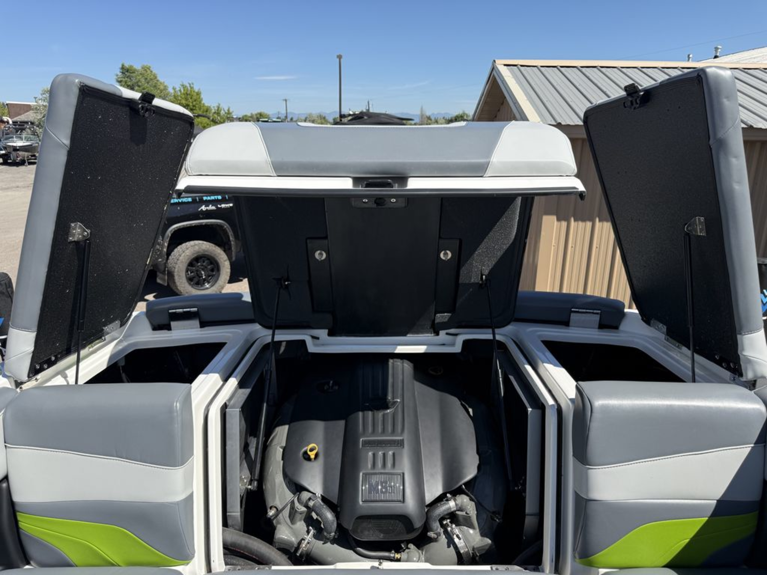 2020 Malibu Boats 22 MXZ
