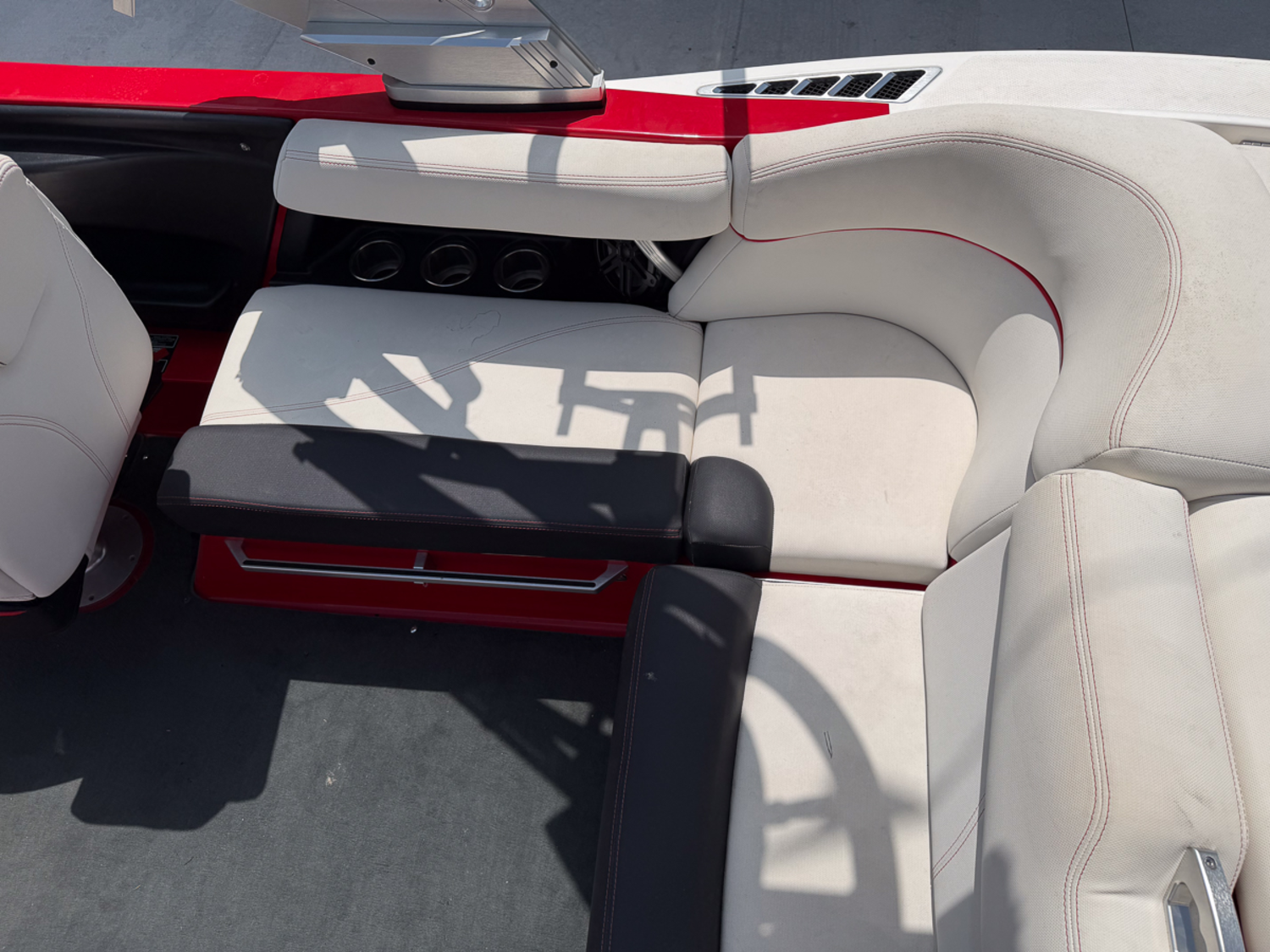 2017 MasterCraft XT21