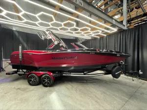 2022-mastercraft-x24-141195-image1