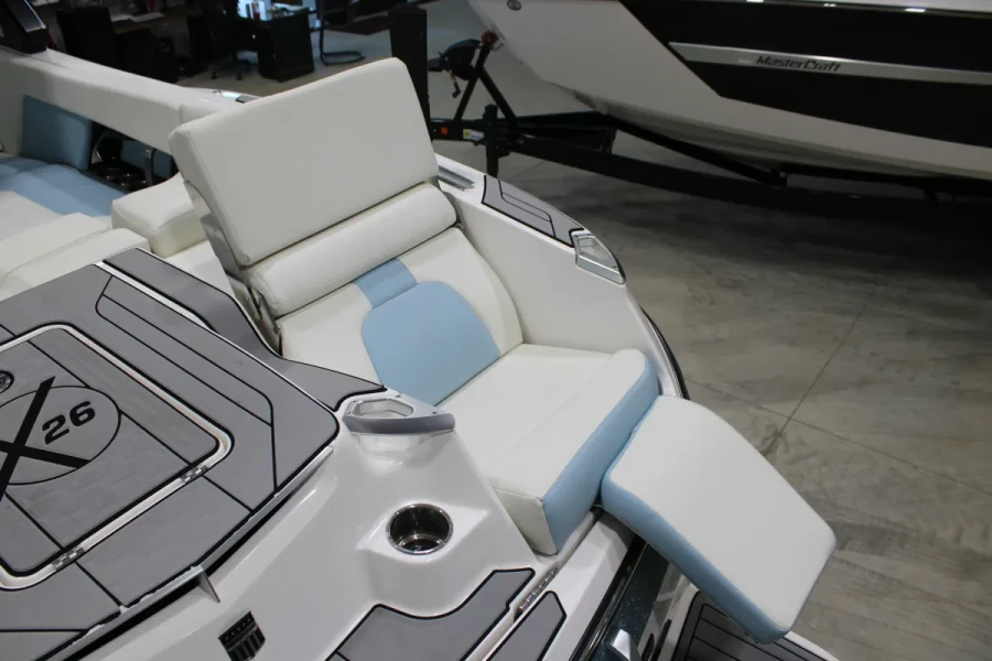 2023-mastercraft-x26-140739-image8.webp