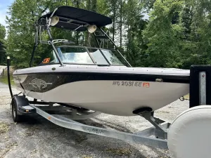 2002-nautique-super-air-nautique-210-140741-image0_164707.webp