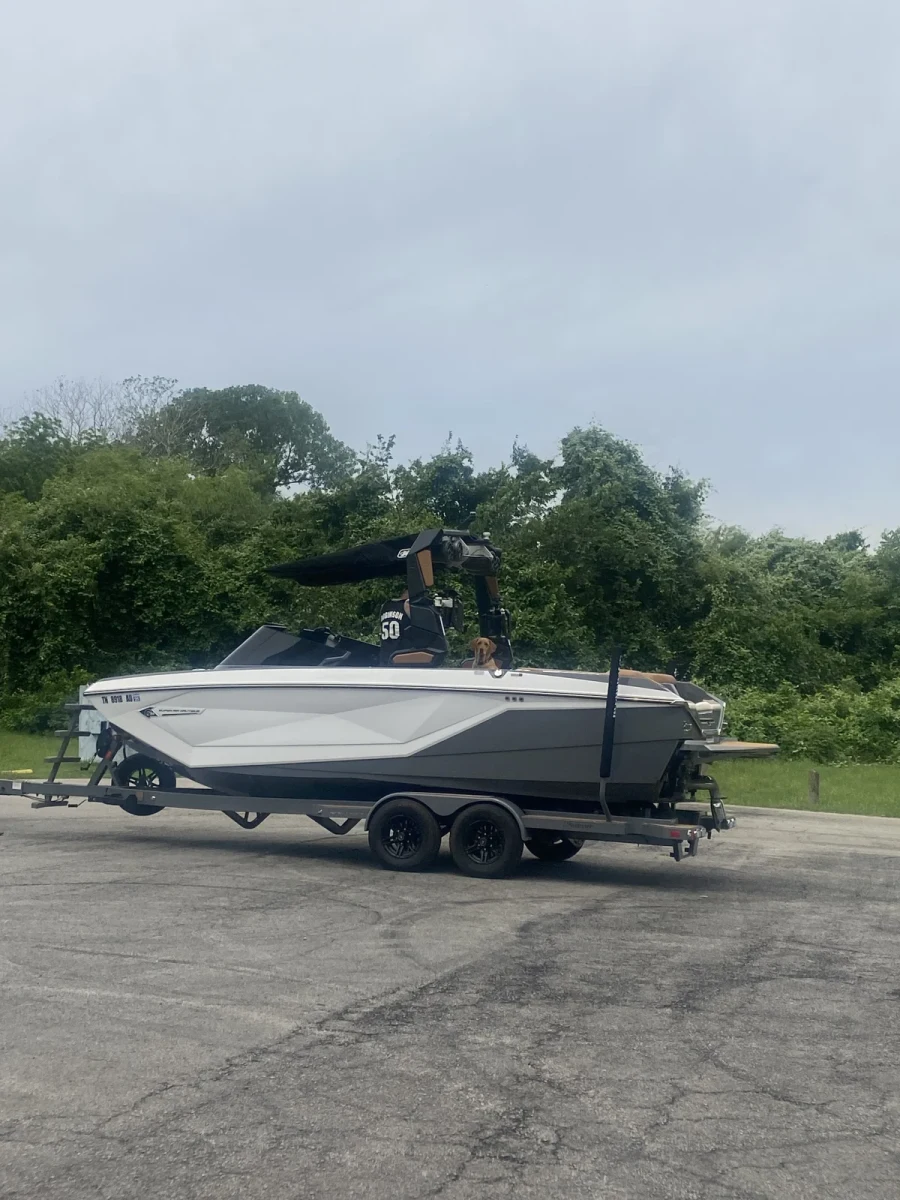 2022-nautique-g23-140749-image4.webp