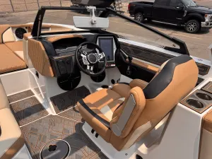 2022-tige-24rzx-140752-image7.webp