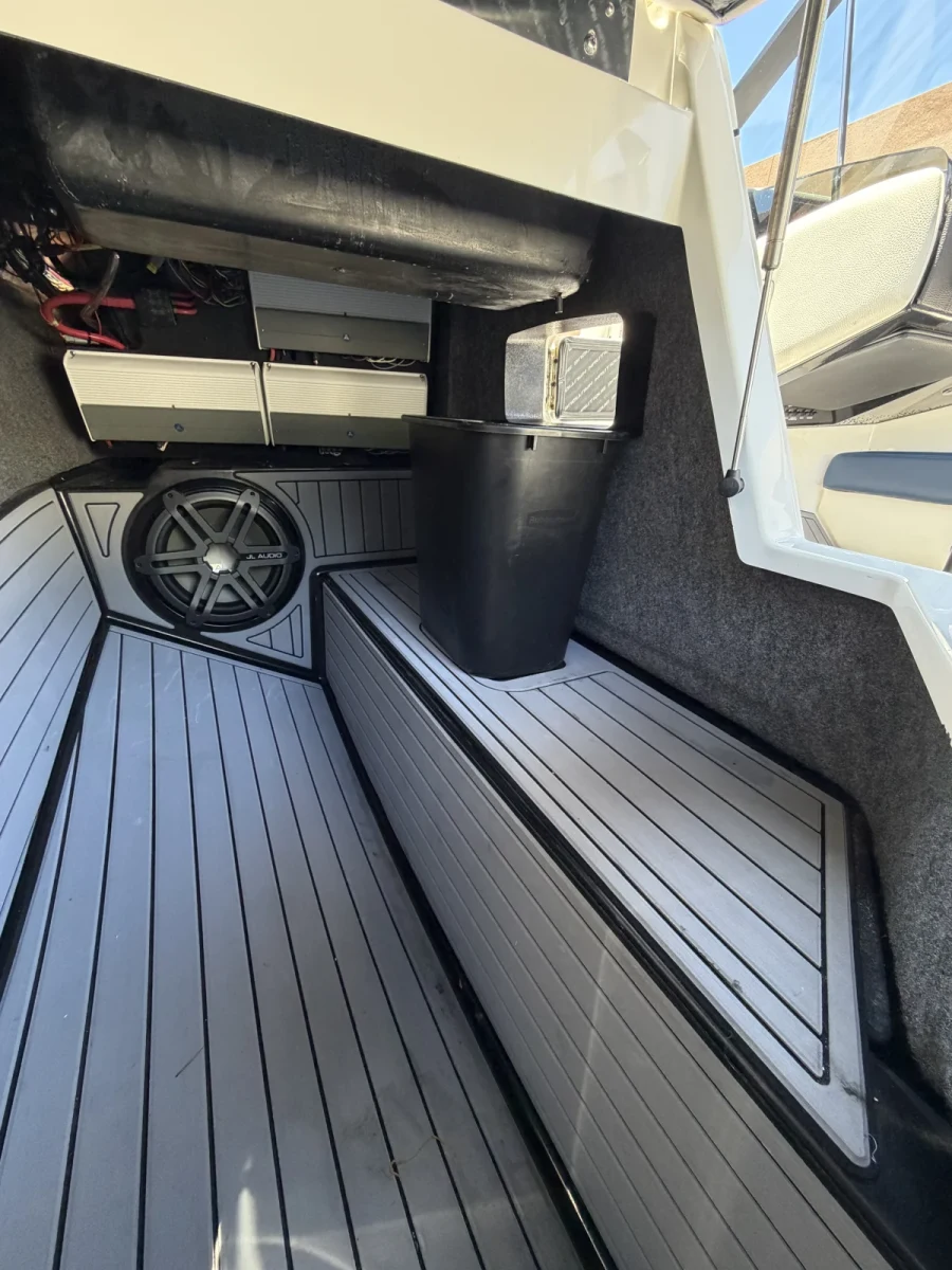 2019-nautique-g23-140758-image4.webp