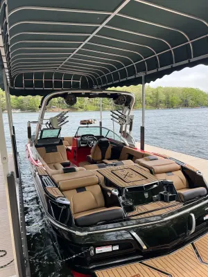 2020-mastercraft-x22-140761-image6.webp
