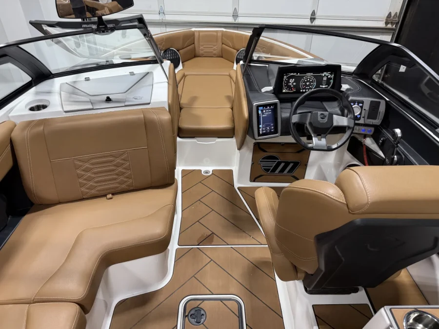 2024-malibu-wakesetter-25-lsv-140768-image3.webp
