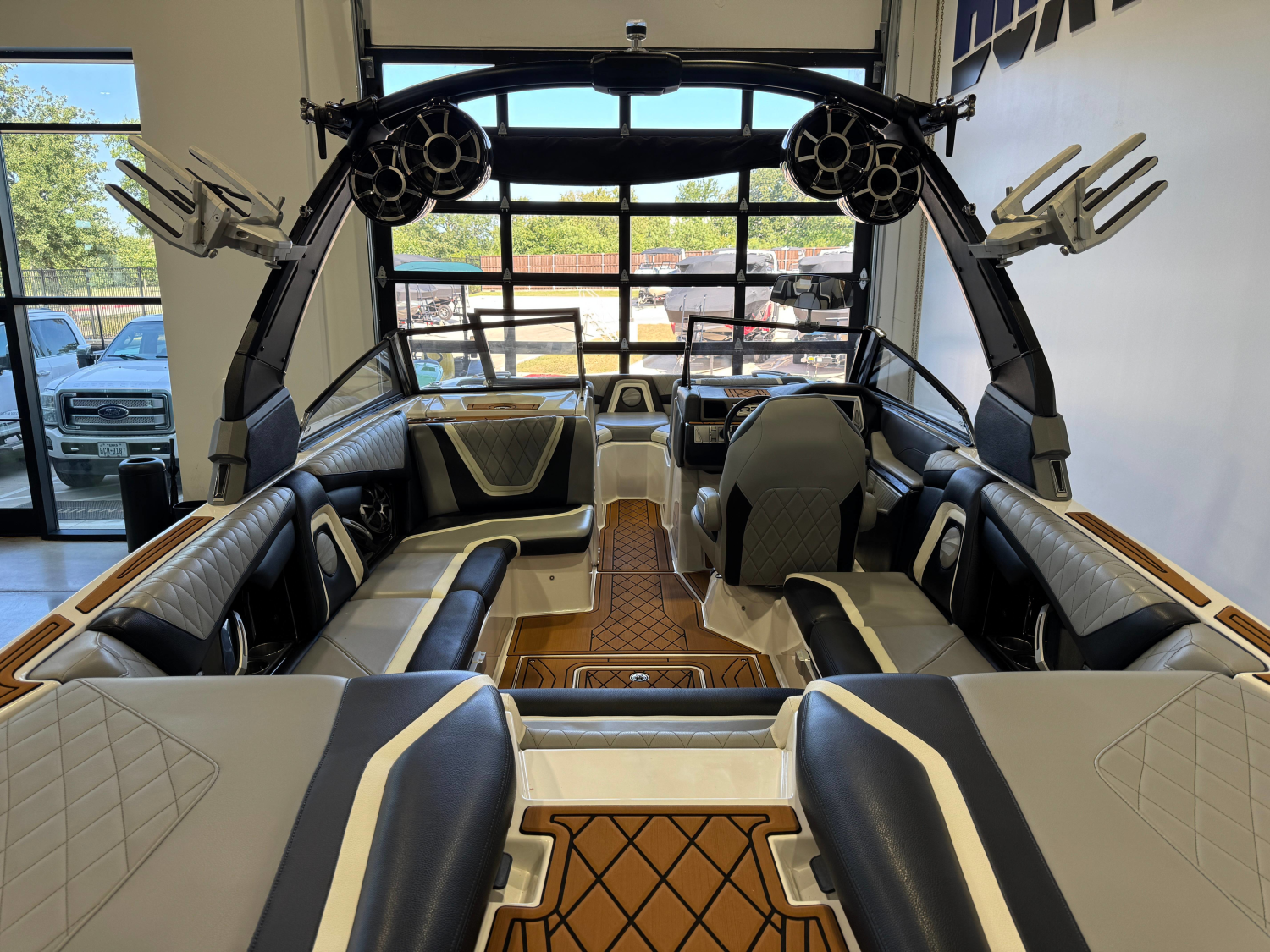 2018 Tige RZX2