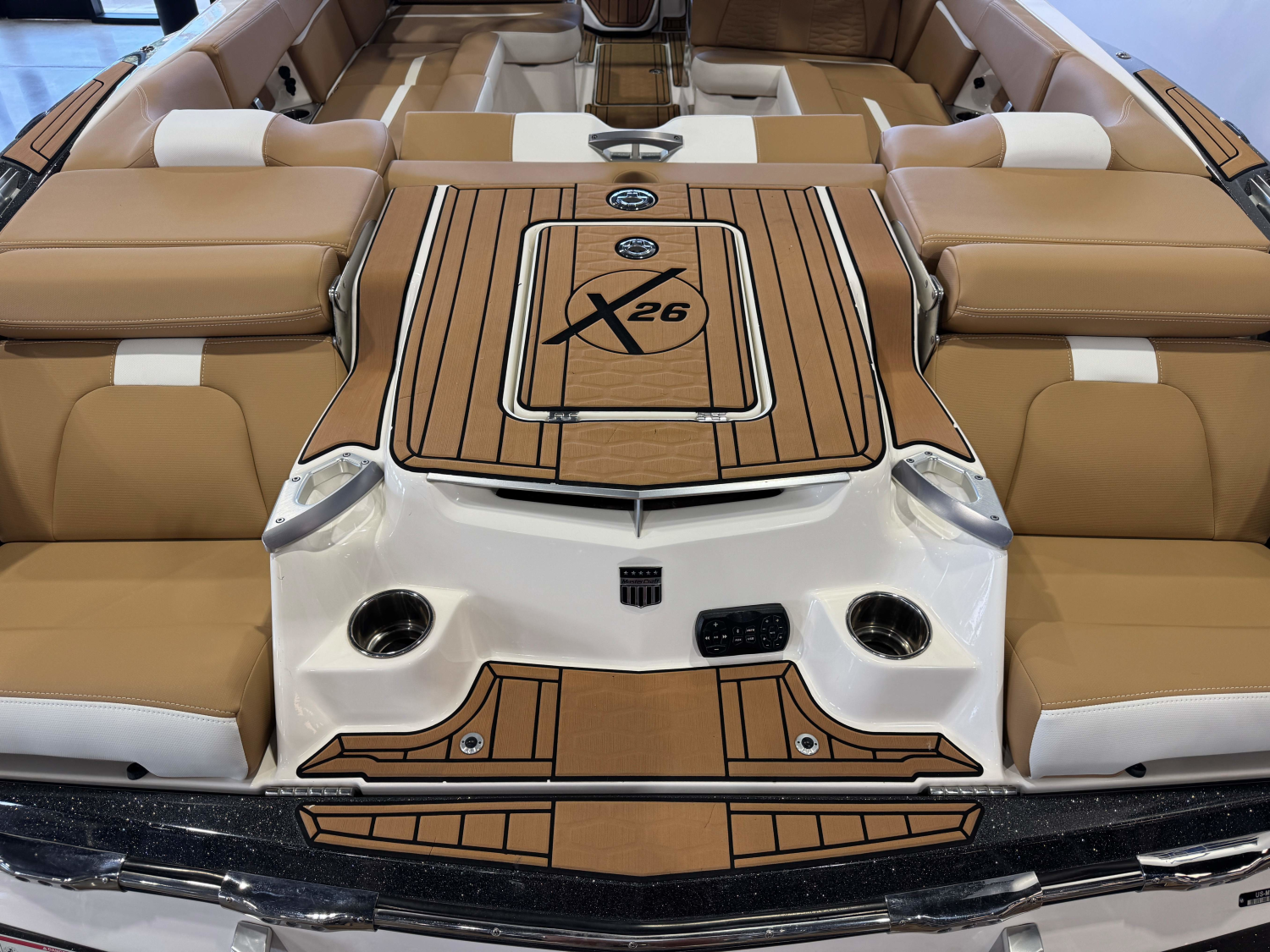 2021 MasterCraft X26