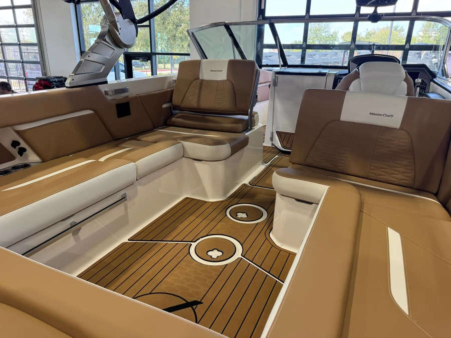 2021-mastercraft-x26-140792-image17