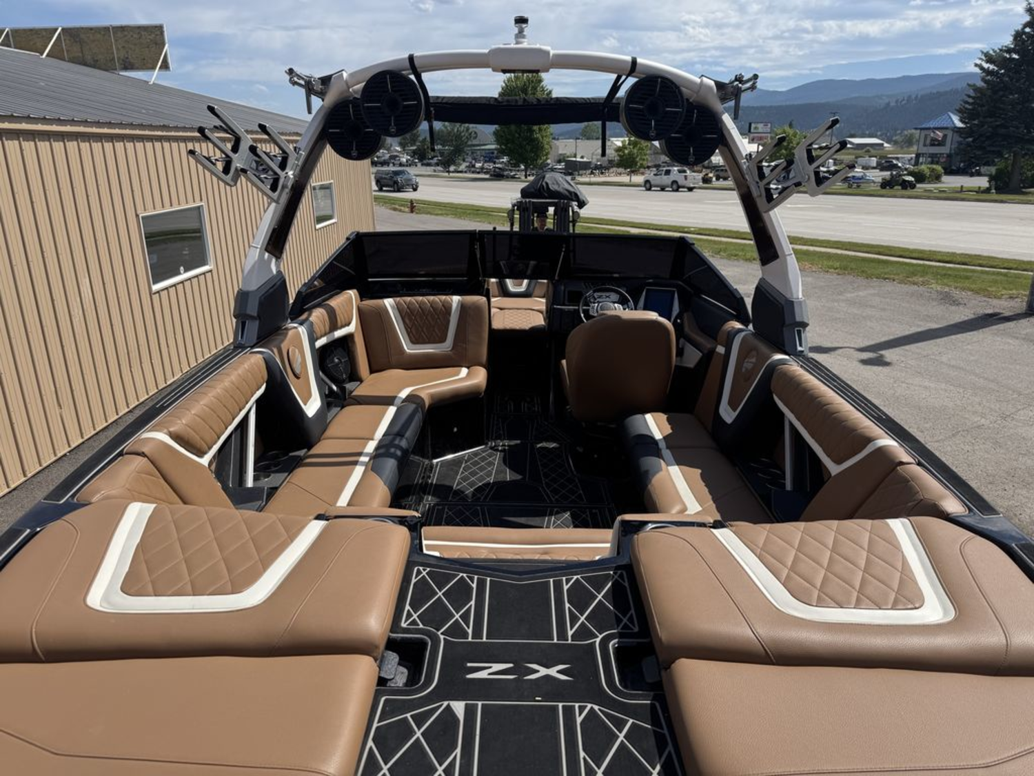 2021 Tige 25 ZX