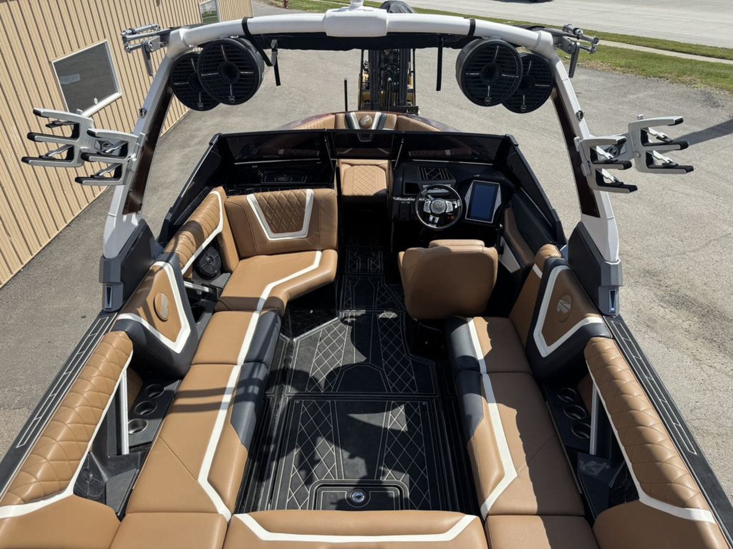 2021 Tige 25 ZX