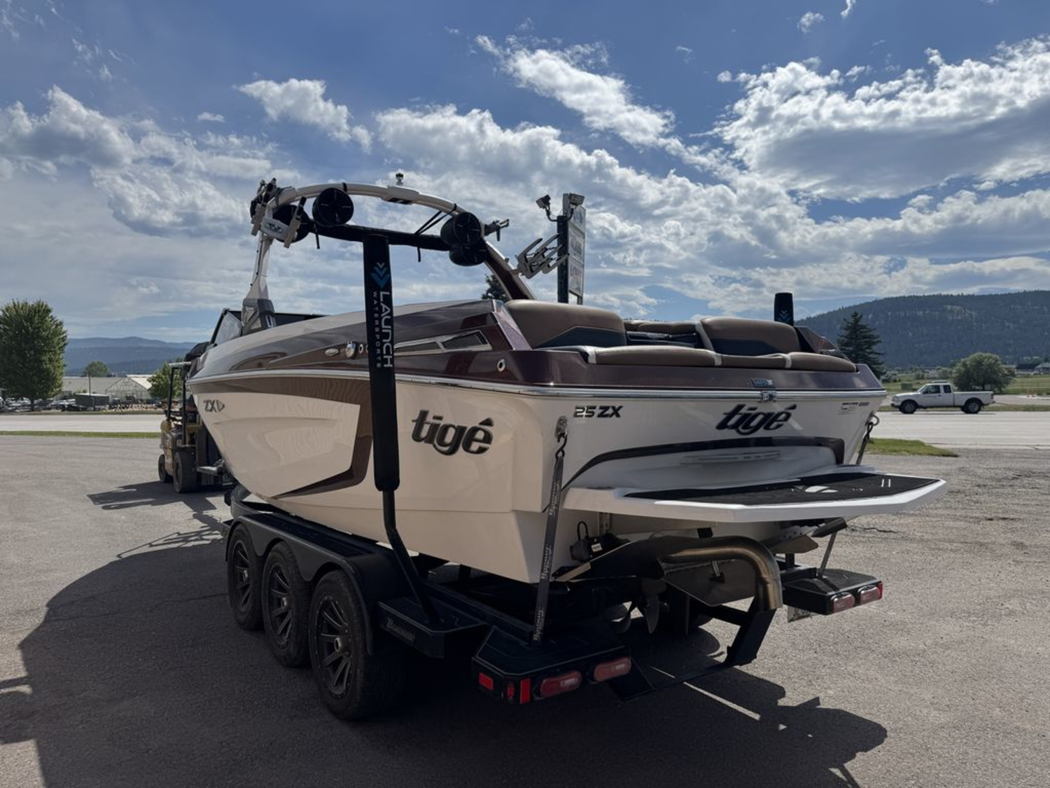 2021 Tige 25 ZX
