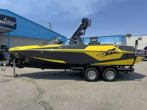 2018-axis-t22-140801-image1