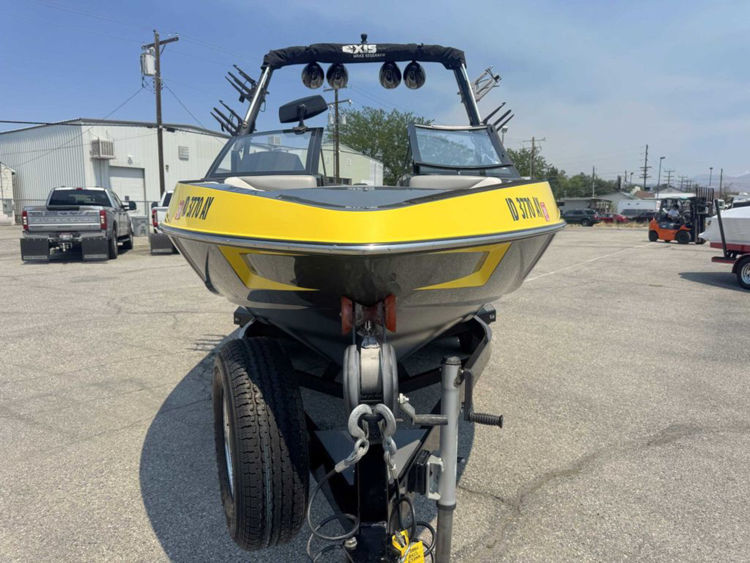 2018 Axis Wake Research T22