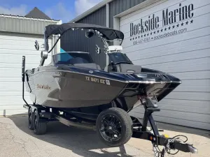 2018-mastercraft-x-star-140808-image3