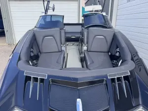 2018-mastercraft-x-star-140808-image4