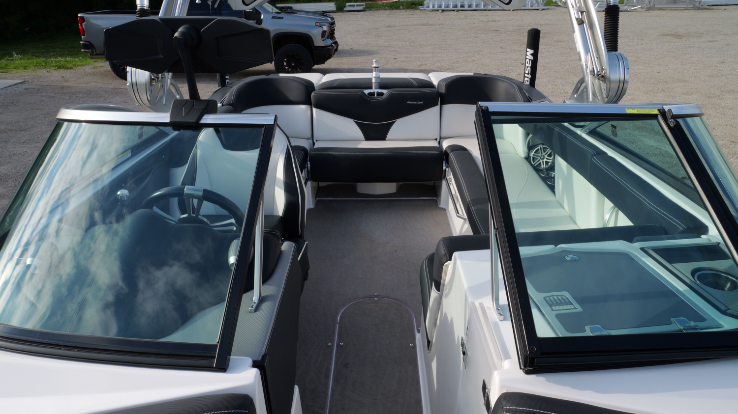 2017 MasterCraft XT23