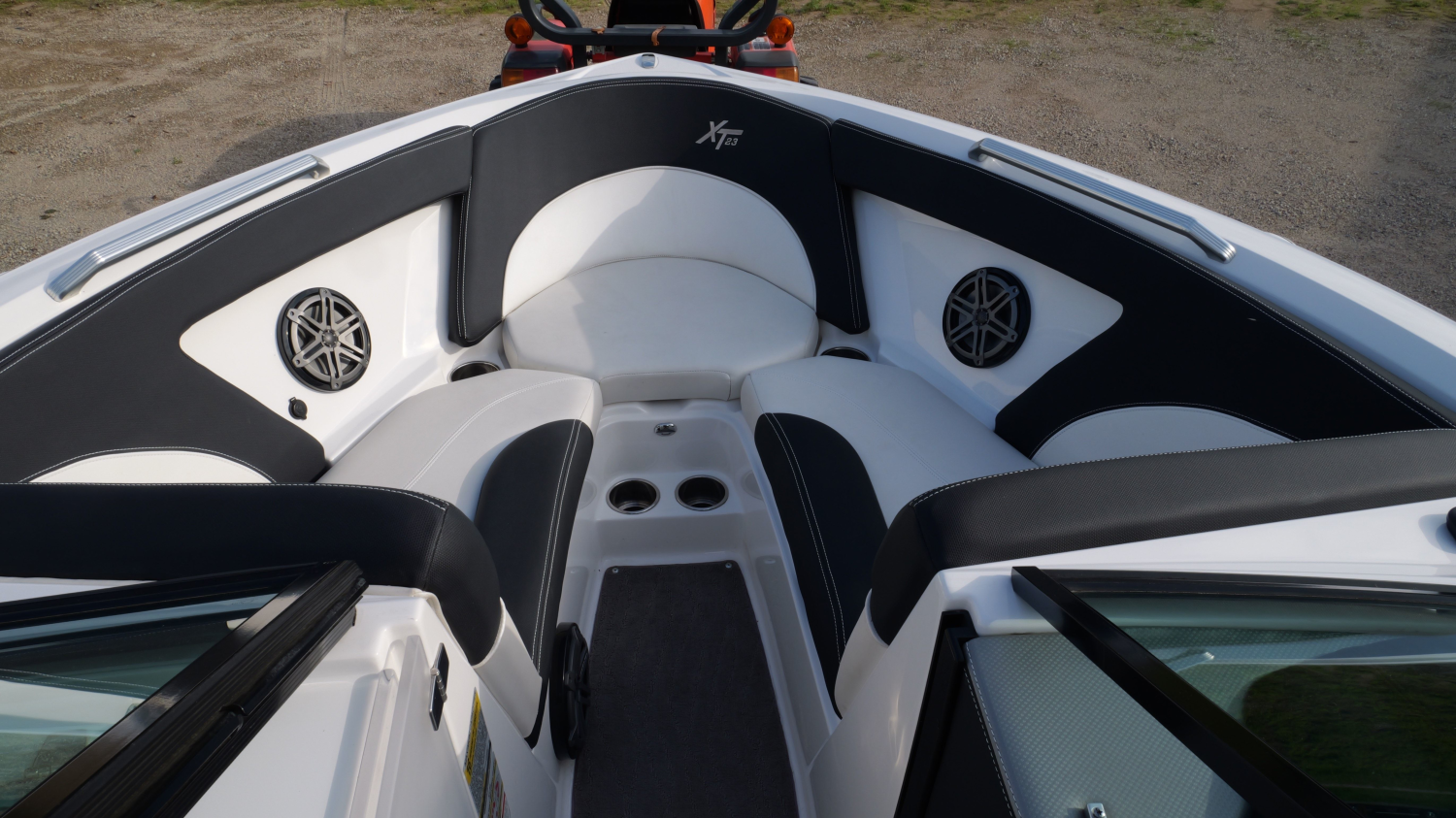 2017 MasterCraft XT23