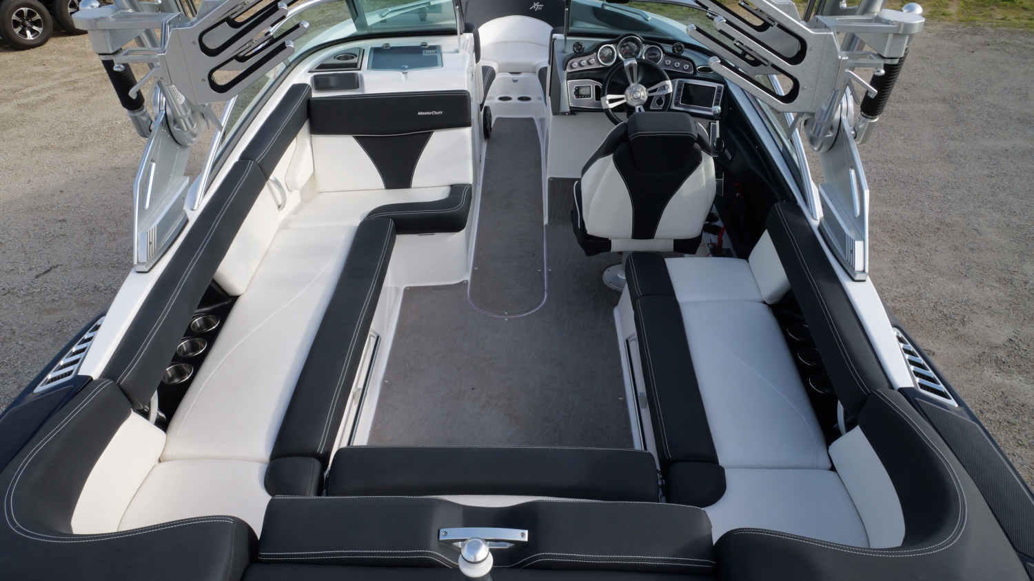 2017 MasterCraft XT23
