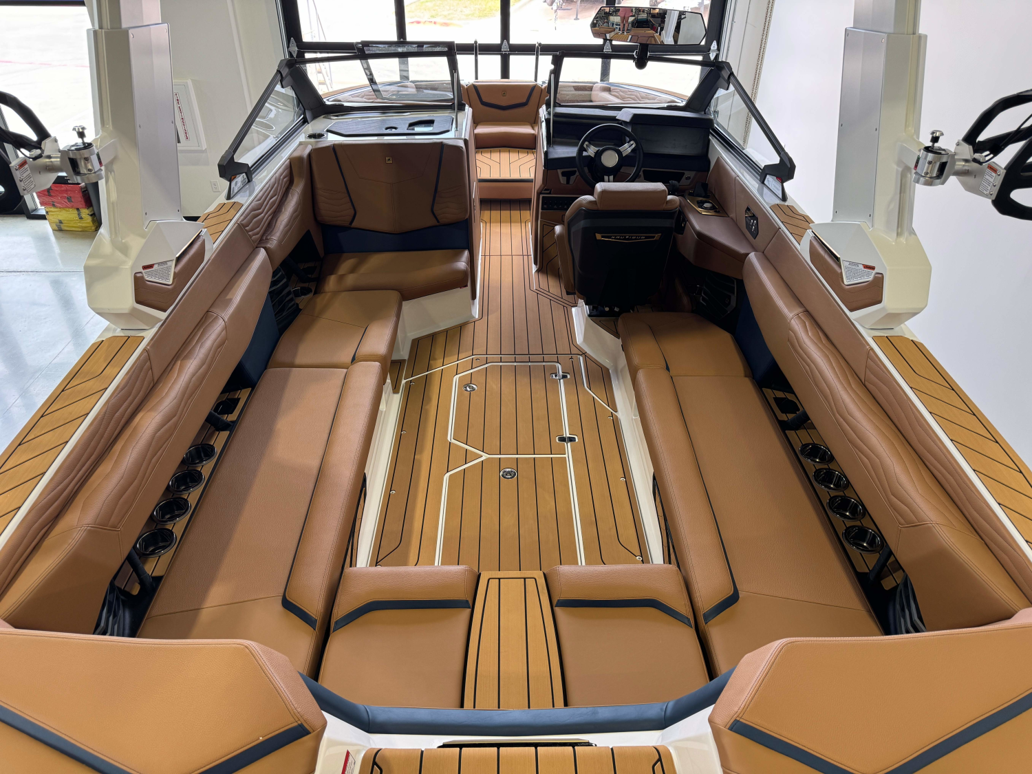 2027 Nautique Super Air Nautique G25