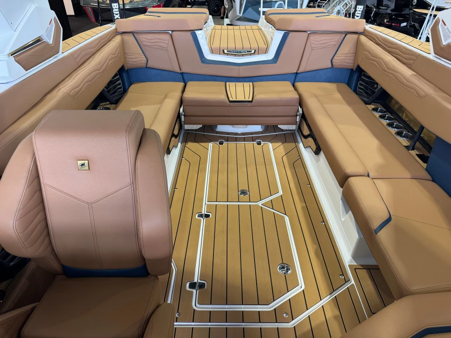 2027-nautique-g25-142461-image21