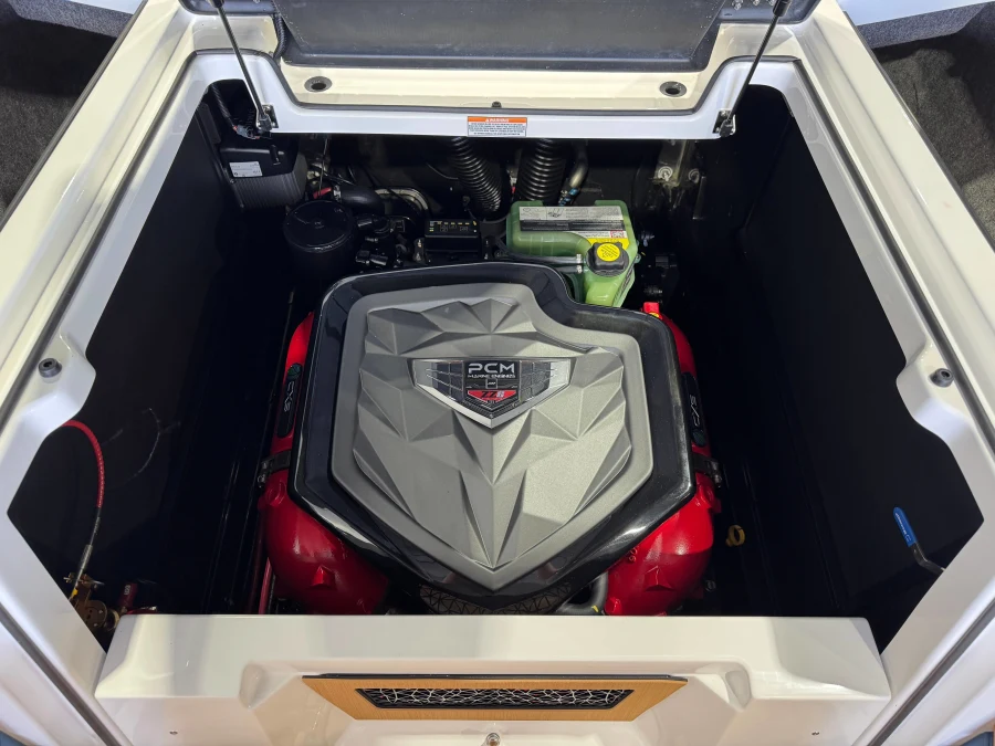 2027-nautique-g25-142461-image27