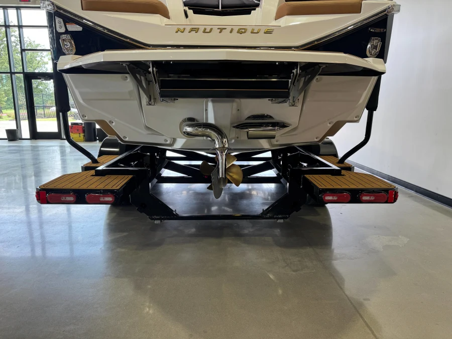 2027-nautique-g25-142461-image7