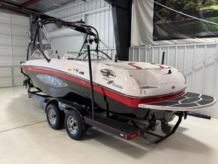 2004-nautique-air-nautique-226-142593-image1.webp