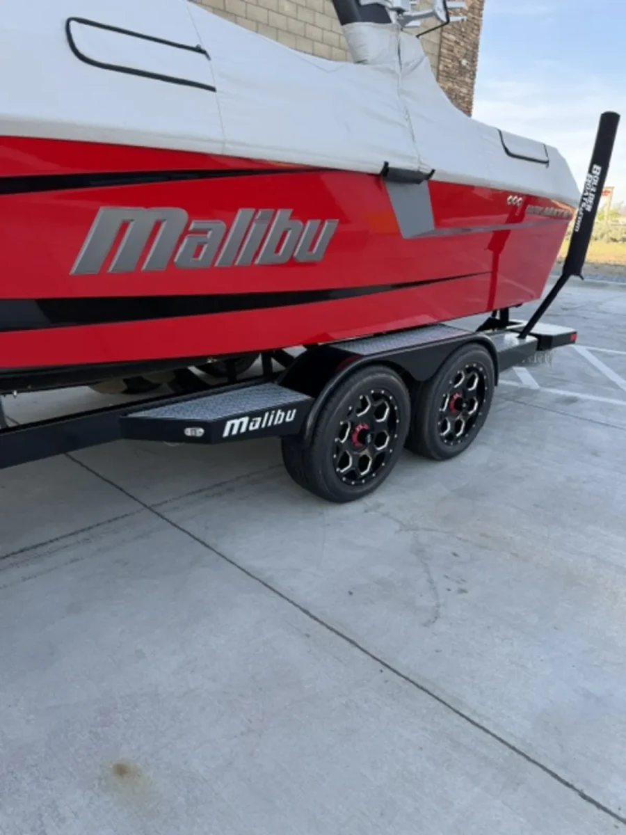 2021-malibu--wakesetter-23-mxz-142599-image5.webp