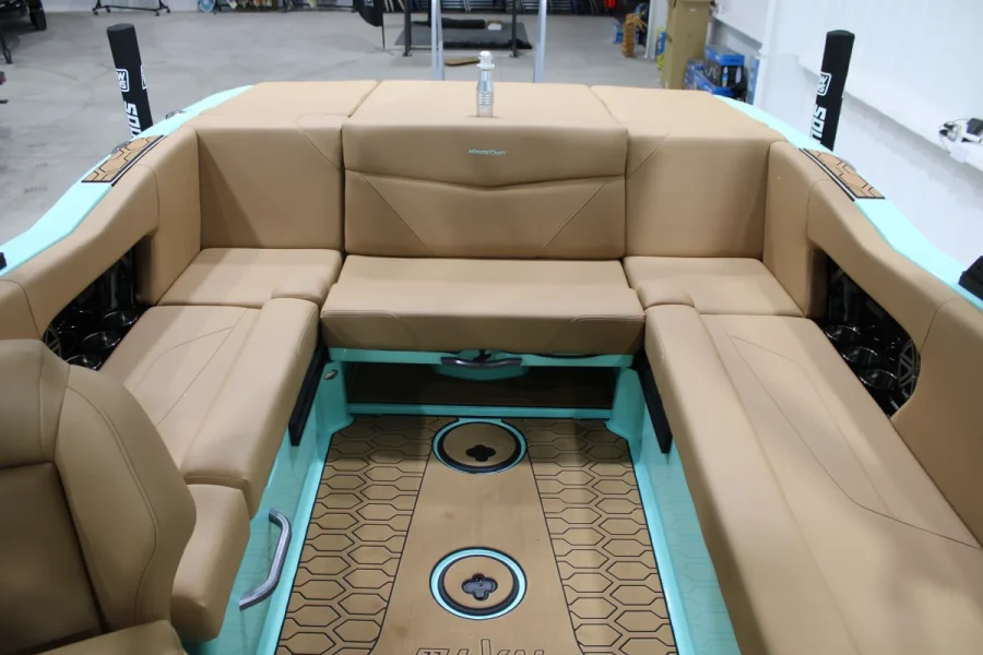 2022-mastercraft-nxt22-142604-image7.webp