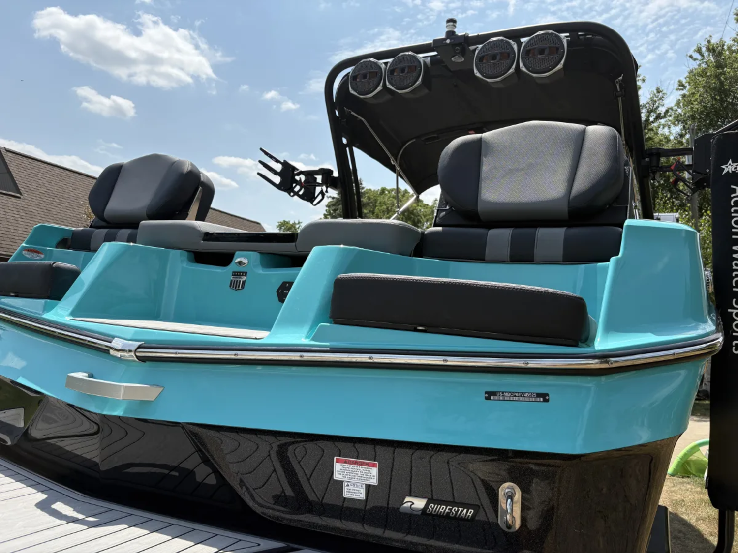 2025 Mastercraft Boats XT22