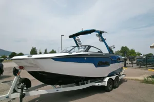 2023-malibu-m220-142651-image4